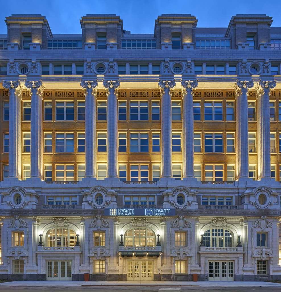 Hyatt House Chicago Medical/University District Exterior foto